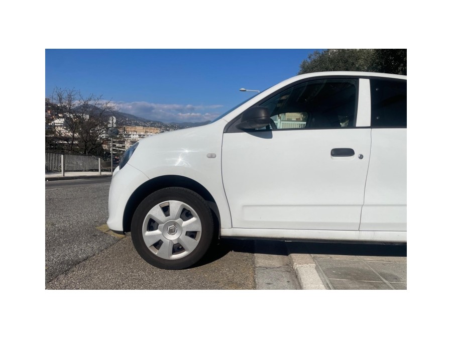 RENAULT d'occasion TWINGO 1.0 SCe 70 de 2016 Nice (06)﻿
