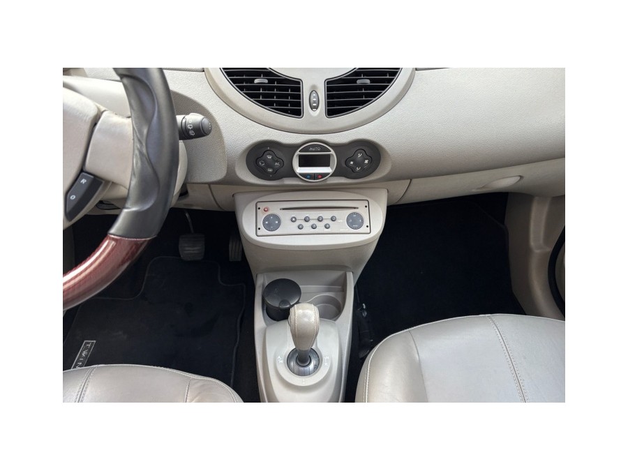 RENAULT d'occasion TWINGO 1.2 16V de 2008 Nice (06)﻿