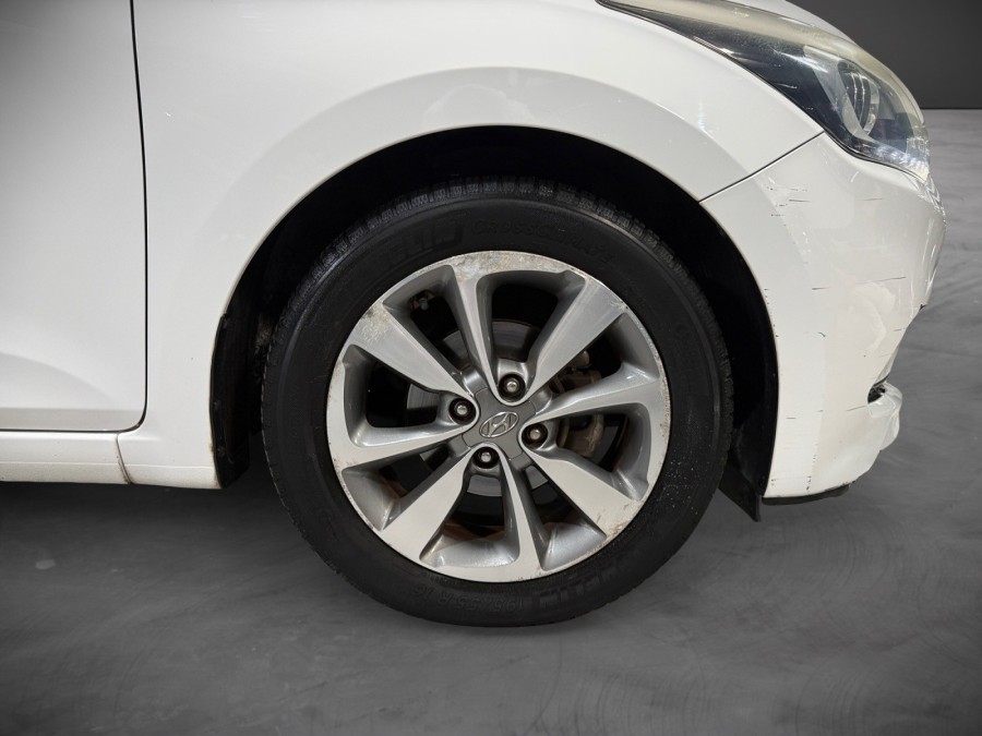 HYUNDAI d'occasion I20 1.2 MPI 84 CREATIVE de 2015 Magny-en-Vexin