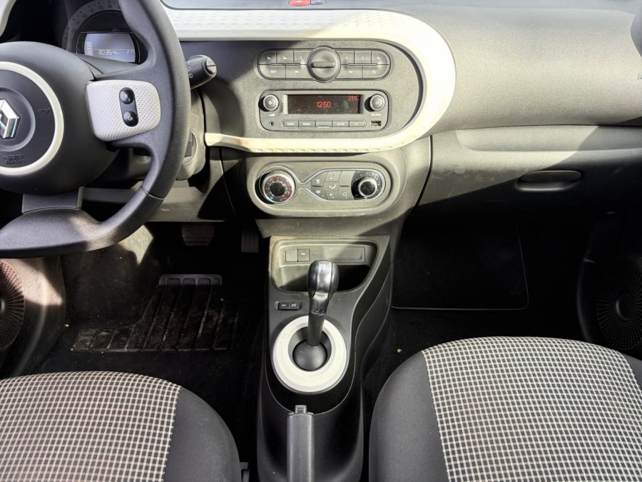 RENAULT d'occasion TWINGO III ZE ELECTRIC LIFE de 2022 Orgeval