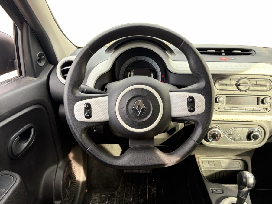 RENAULT d'occasion TWINGO III ZE ELECTRIC LIFE de 2022 Orgeval