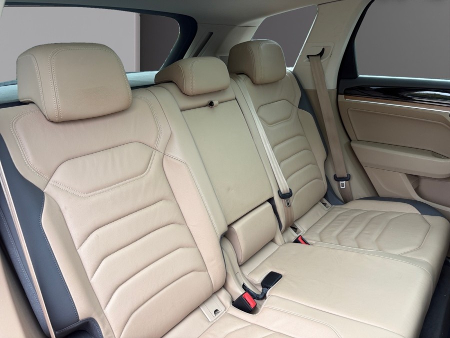 VOLKSWAGEN d'occasion TOUAREG 3 V6 TDI 286 4MOTION CARAT de 2018 Caen