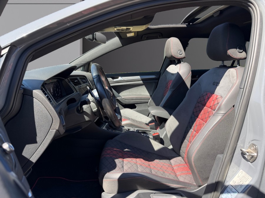 VOLKSWAGEN d'occasion GOLF VII 2 TSI 290 GTI TCR DSG 7 AUTO de 2019