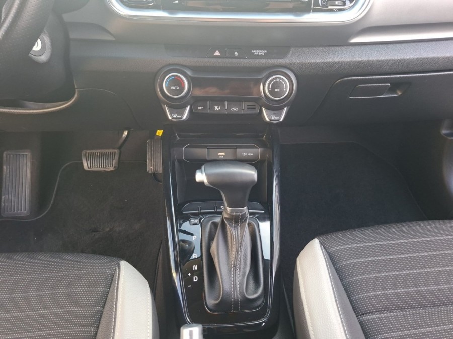 KIA d'occasion STONIC 1.0 T-GDI 120 MHEV LAUNCHE EDITION DCT de 2021