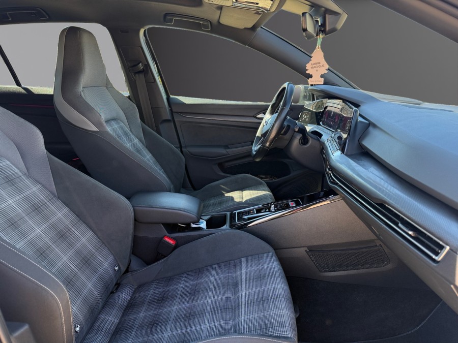 VOLKSWAGEN d'occasion GOLF VIII 2 TDI 200 GTD DSG AUTO de 2023 Dijon