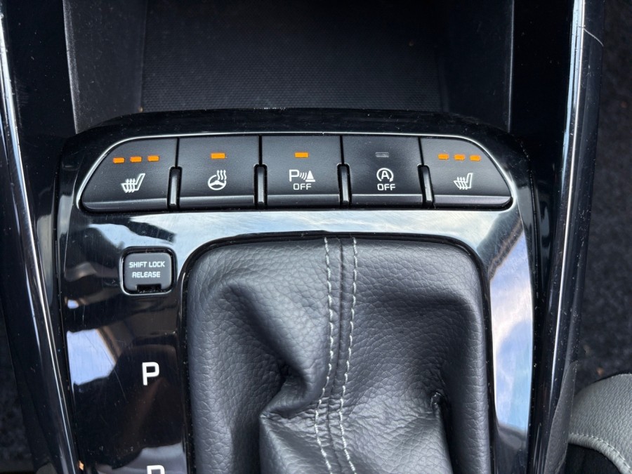 KIA d'occasion STONIC 1 TGDI 120 ACTIVE DCT AUTO de 2019 Lyon St