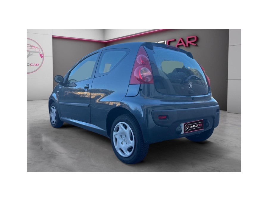 PEUGEOT d'occasion 107 1.0e 12V 68ch 2-Tronic Trendy de 2007 Nice