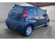 PEUGEOT d'occasion 107 1.0e 12V 68ch 2-Tronic Trendy de 2007 Nice