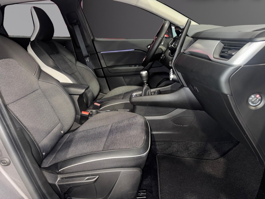 RENAULT d'occasion CAPTUR 1.3 MILD HYBRID 140ch de 2023 Montpellier