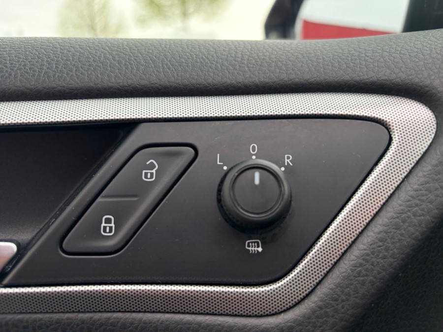 VOLKSWAGEN d'occasion GOLF 1.6 TDI 115 de 2017 St Jean du Cardonnay