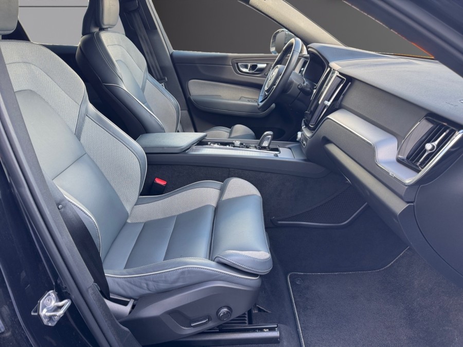 VOLVO d'occasion XC60 2 T8 390 TWIN ENGINE AWD R-Design de 2021
