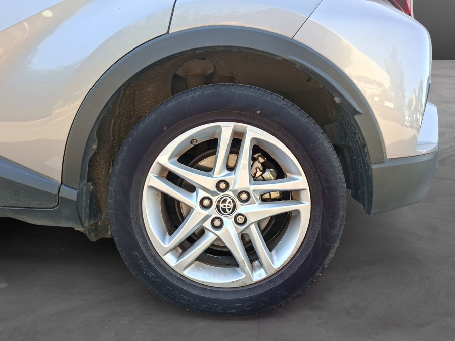 TOYOTA d'occasion C-HR 1.8 122H DYNAMIC BUSINESS de 2020 Villepinte