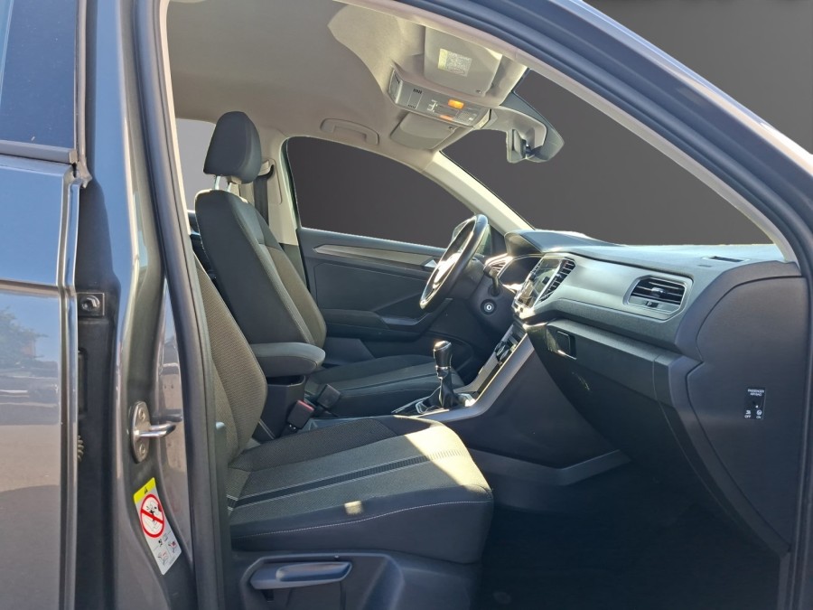 VOLKSWAGEN d'occasion T-ROC 1.6 TDI 115 LOUNGE de 2020 Villepinte