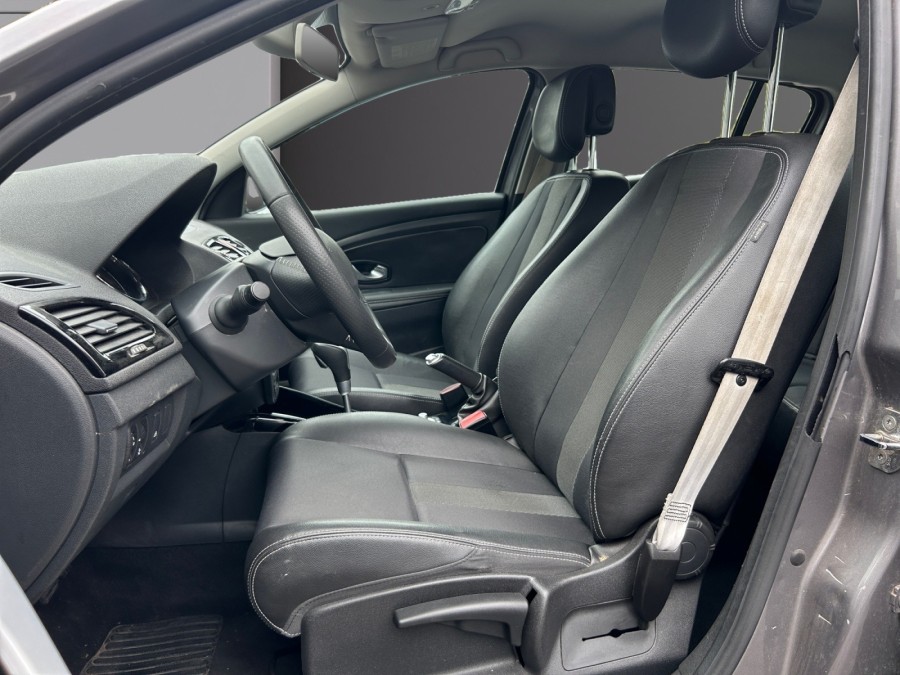 RENAULT d'occasion MEGANE III 1.5 DCI 110 de 2011 Osny (95)﻿