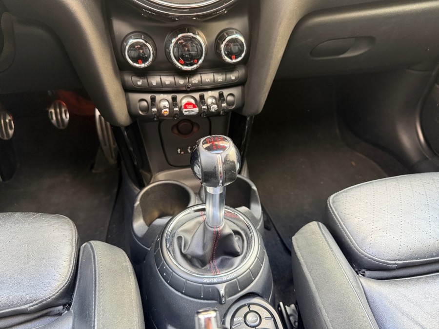 MINI d'occasion MINI 2 231 JOHN COOPER WORKS de 2015 Paris 15 (75)﻿