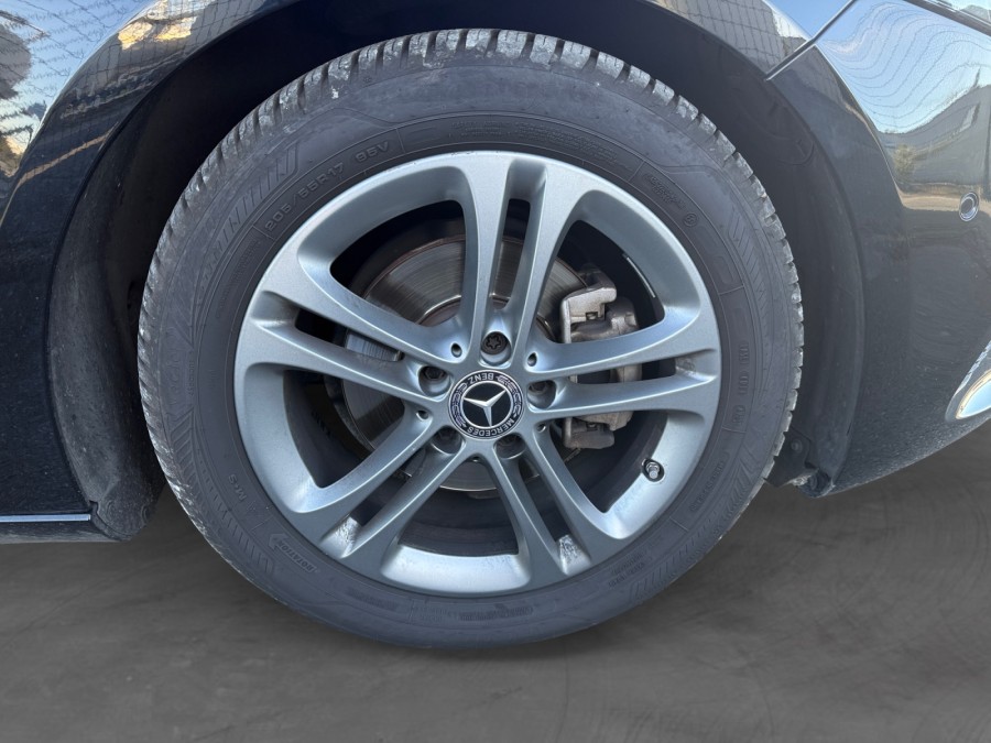 MERCEDES d'occasion CLASSE A IV MERCEDES CLASSE A180D BUSINESS LINE