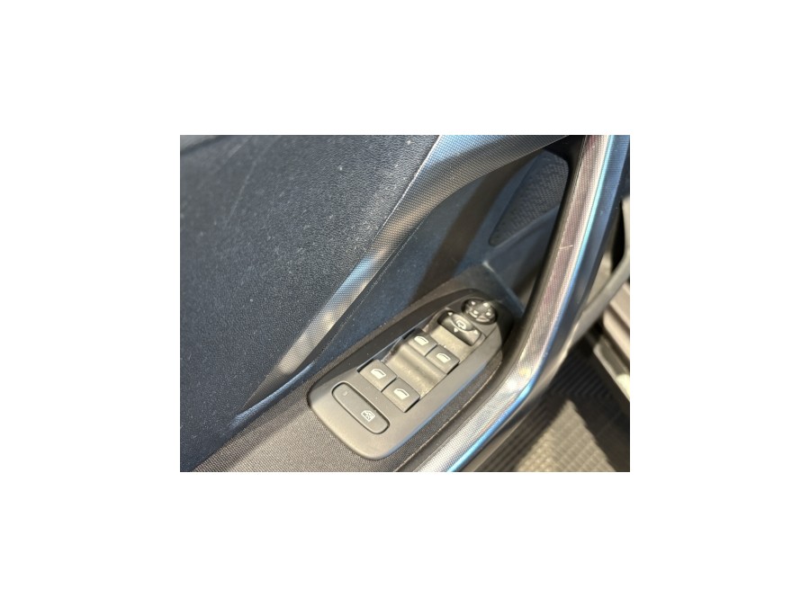 PEUGEOT d'occasion 2008 1.2 PureTech 130 de 2016 Aix Les Bains (73)﻿