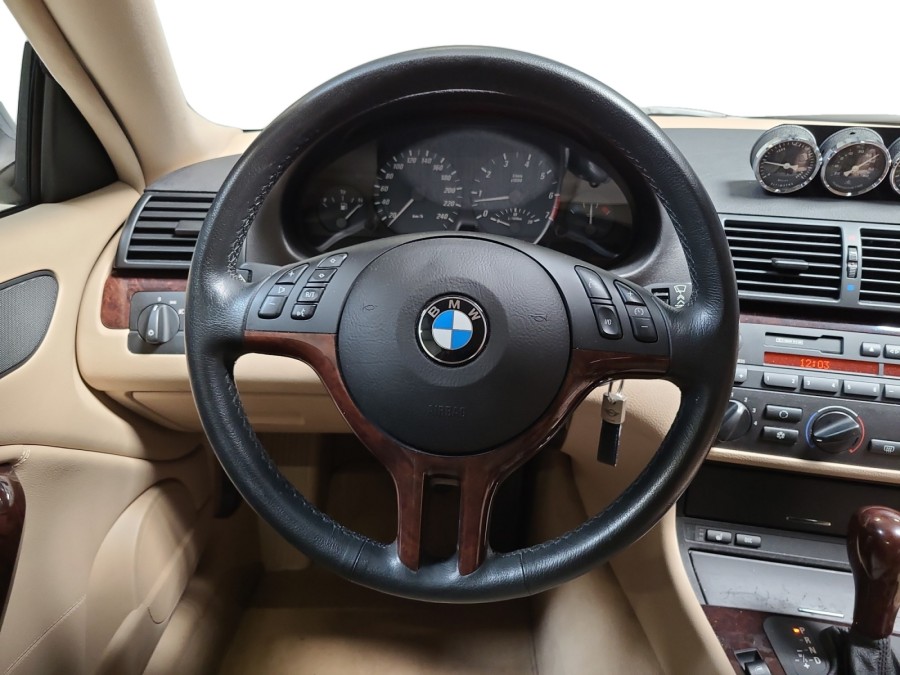 BMW d'occasion SERIE 3 2.2 CI AUTO de 2002 Bretigny Sur Orge (91)﻿