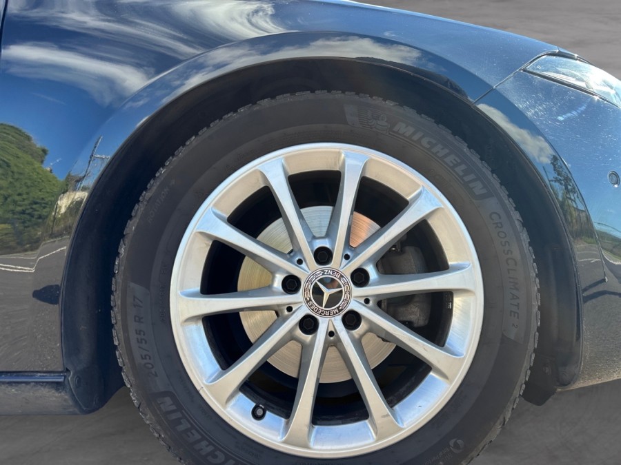 MERCEDES d'occasion A 180 d 116ch Progressive Line 7G-DCT de 2019