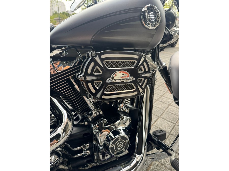 HARLEY-DAVIDSON d'occasion FXS HARLEY-DAVIDSON BREAKOUT SOFTAIL de