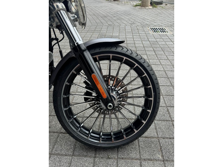HARLEY-DAVIDSON d'occasion FXS HARLEY-DAVIDSON BREAKOUT SOFTAIL de