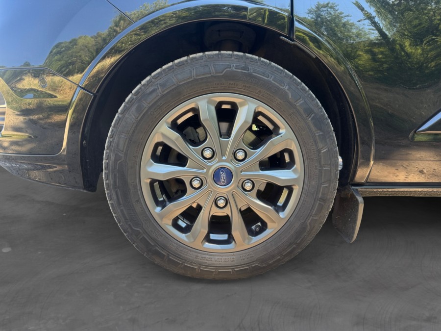FORD d'occasion TOURNEO 320 L2H1 2.0 ECOBLUE 130 TITANIUM BA de 2021