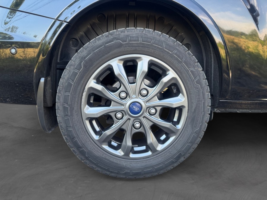 FORD d'occasion TOURNEO 320 L2H1 2.0 ECOBLUE 130 TITANIUM BA de 2021