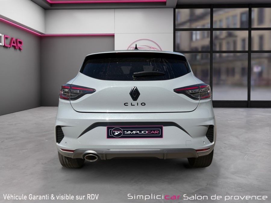 RENAULT d'occasion CLIO V 1 TCE 90 ESPRIT ALPINE de 2025 Salon de