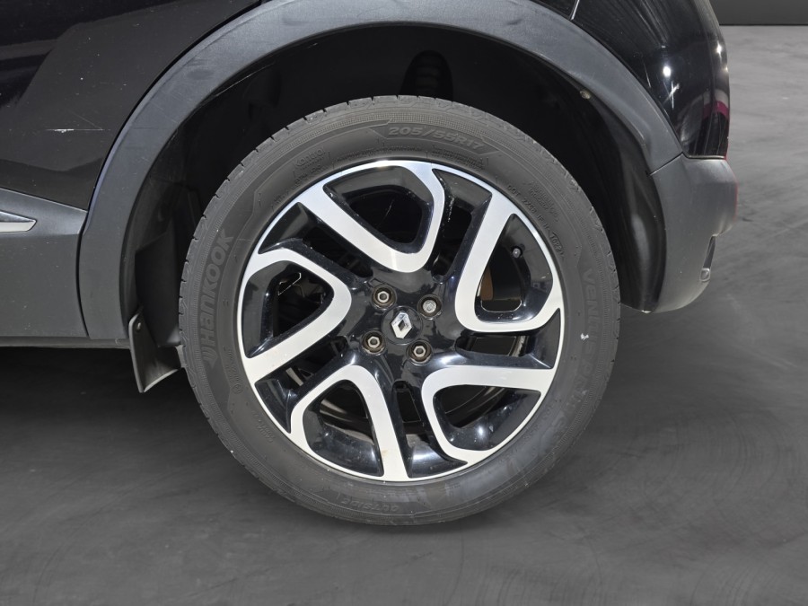 RENAULT d'occasion CAPTUR 1.2 TCE 120 ZEN EDC AUTO de 2014 Meximeux