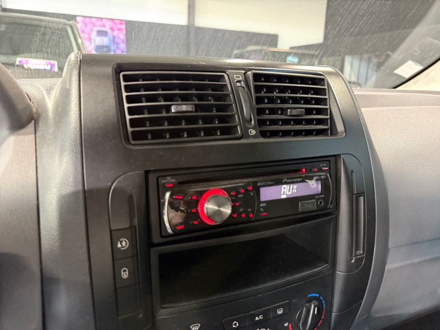 PEUGEOT d'occasion EXPERT TEPEE 1.6 HDI 90 CONFORT 9 PLACES COURT de