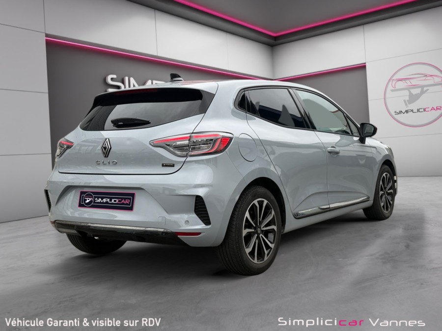 RENAULT d'occasion CLIO V 1.6 E TECH 145 de 2024 Vannes (56)﻿