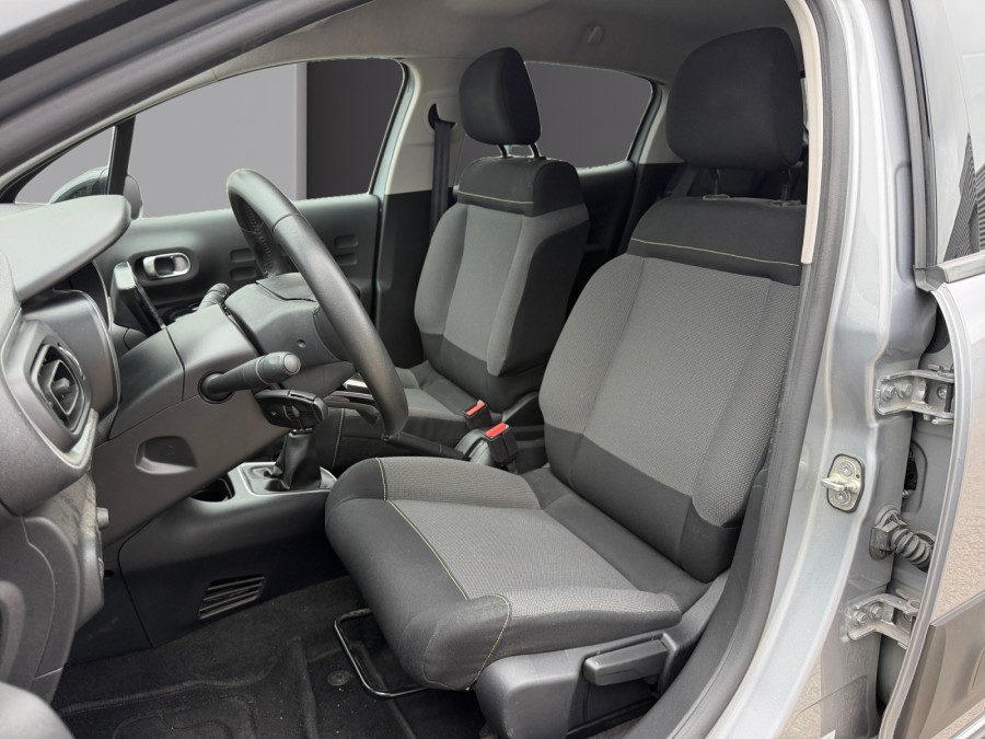 CITROEN d'occasion C3 III 1.2 PURETECH 82 GRAPHIC de 2019 Vannes (56)﻿