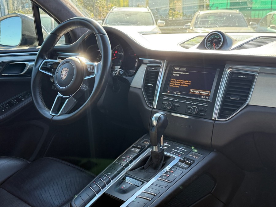 PORSCHE d'occasion MACAN 3.6 V6 400 TURBO PDK AUTO de 2015 Dijon (21)﻿