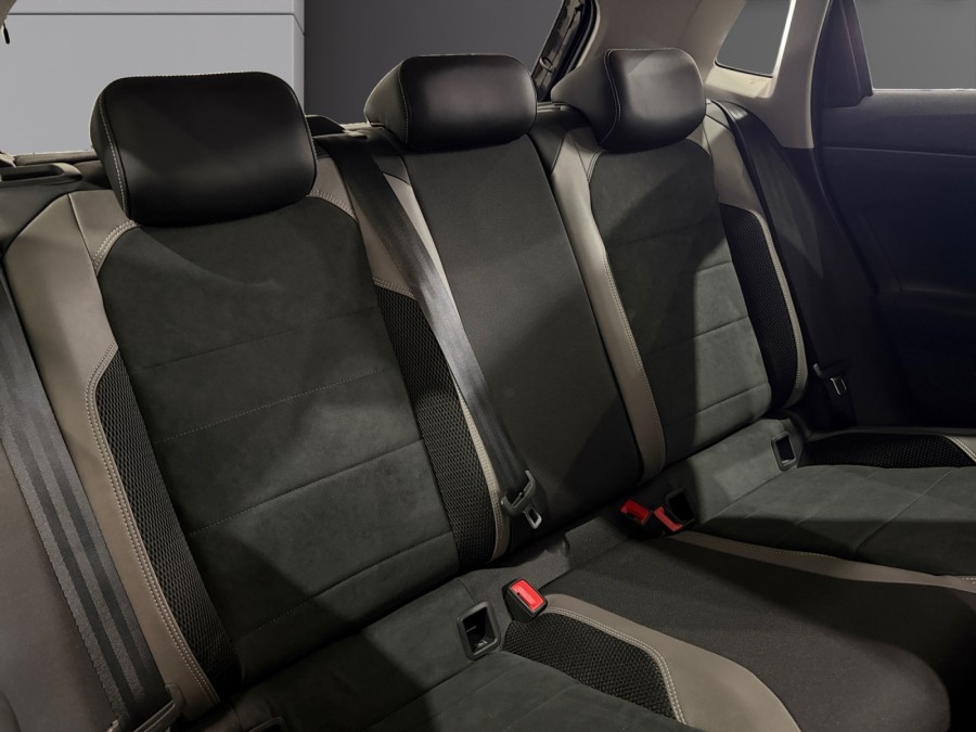 VOLKSWAGEN d'occasion POLO 1 TSI 115 R LINE EXCLUSIVE de 2019