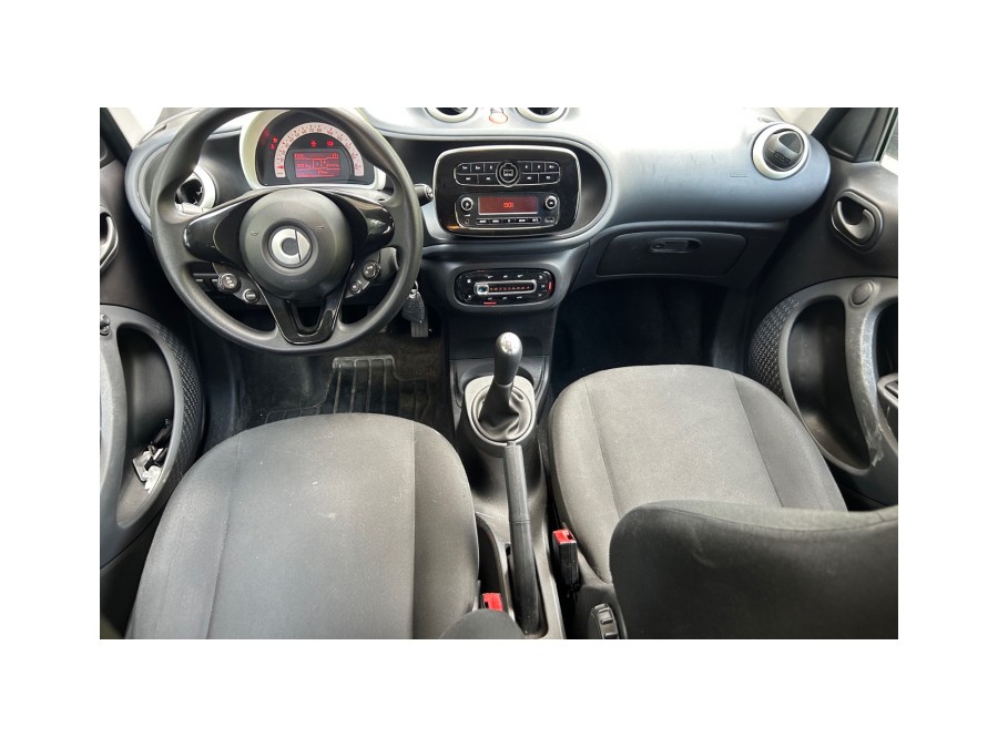 SMART d'occasion FORFOUR 71ch pure de 2017 Champigny sur Marne (94)﻿