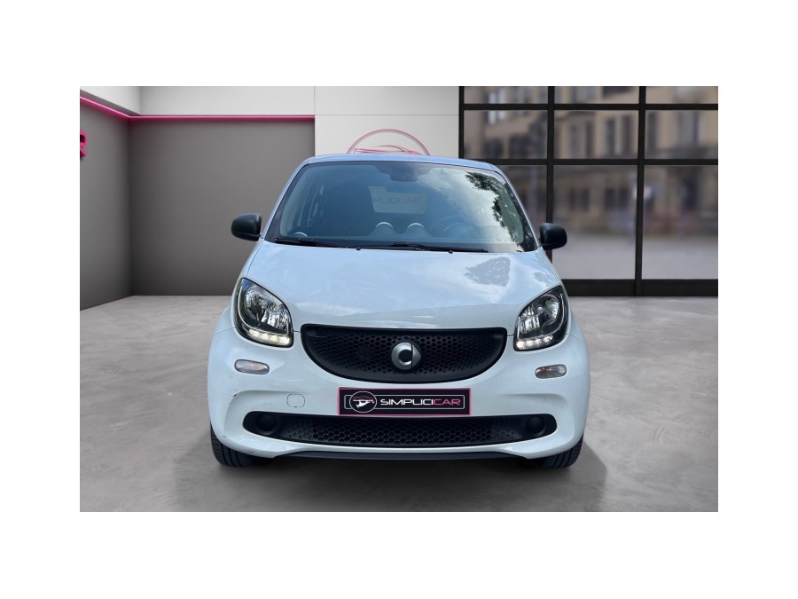 SMART d'occasion FORFOUR 71ch pure de 2017 Champigny sur Marne (94)﻿
