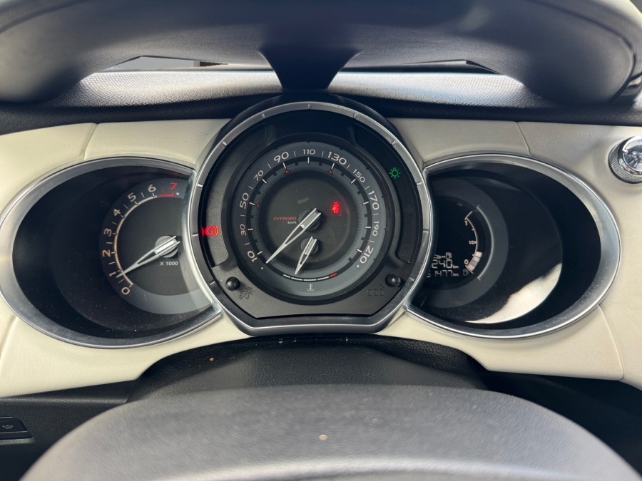 CITROEN d'occasion DS3 1.6 THP 165 SPORT CHIC de 2014 Saint Nazaire