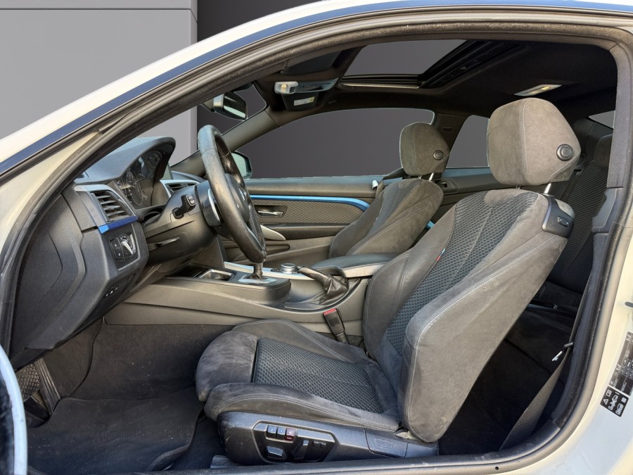 BMW d'occasion SERIE 4 435I M SPORT de 2015 Saint Nazaire (44)﻿