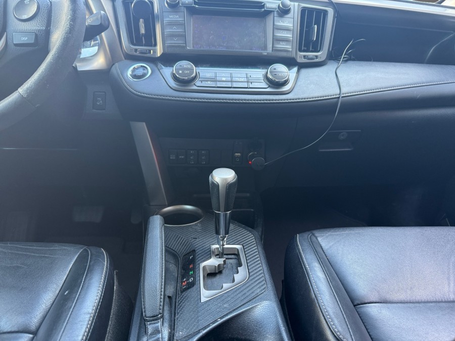 TOYOTA d'occasion RAV4 150 D-CAT WHITE EDITION BA de 2013 Saint