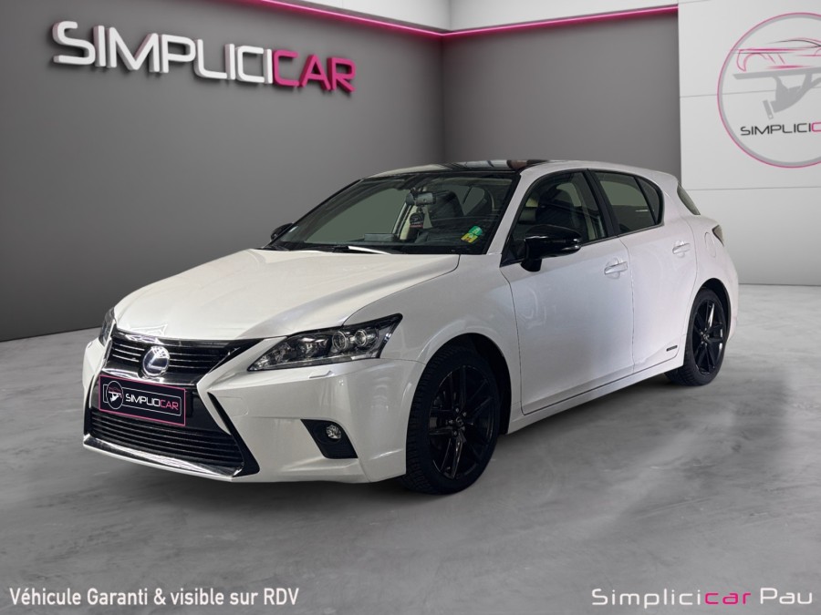 LEXUS d'occasion CT 200H 1.8 VVT-i 16V 136 Hybrid CVT 99cv de 2017