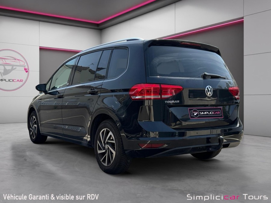 VOLKSWAGEN d'occasion TOURAN 1.6 TDI 115 CONNECT DSG 7P de 2019 Tours