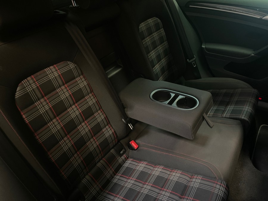 VOLKSWAGEN d'occasion GOLF VII 2.0 TSI 220 GTI de 2013 St Jean du