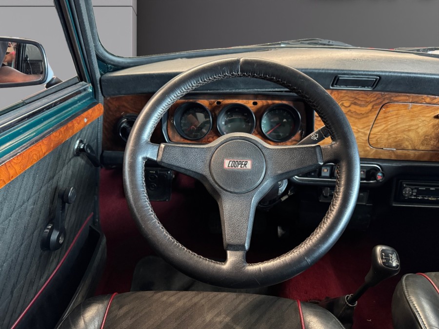 ROVER d'occasion MINI BERLINE BICORPS TROIS OU CINQ PORTES |
