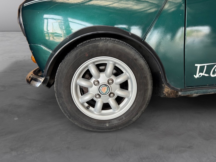 ROVER d'occasion MINI BERLINE BICORPS TROIS OU CINQ PORTES |