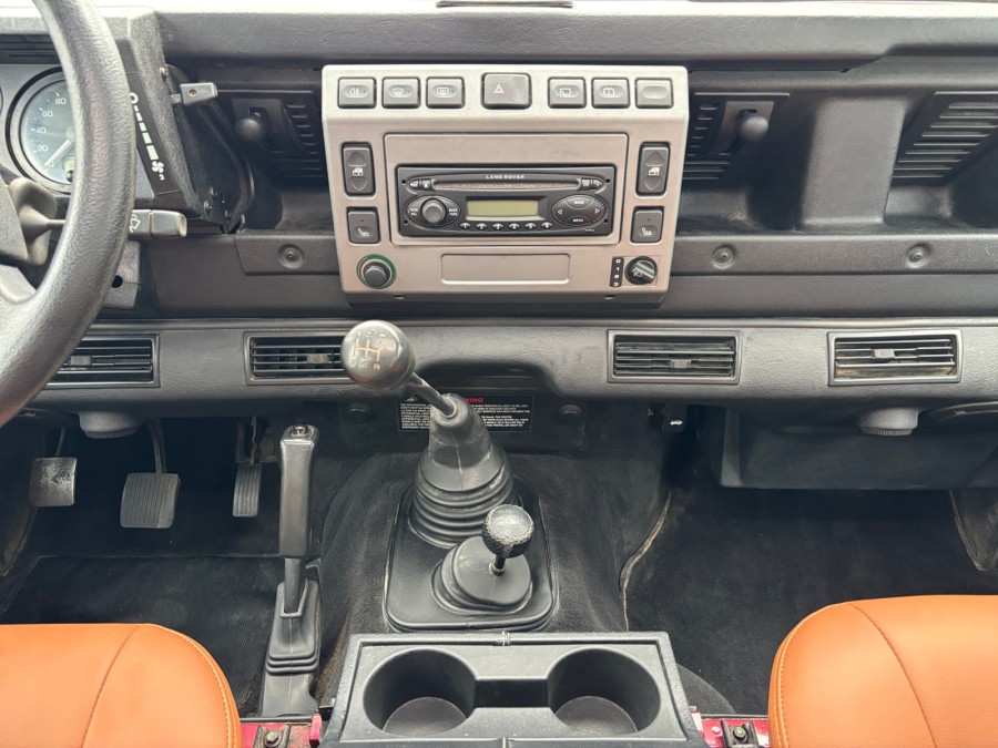 LAND ROVER d'occasion DEFENDER 110 TD5 de 2003 Reims Tinqueux (51)﻿