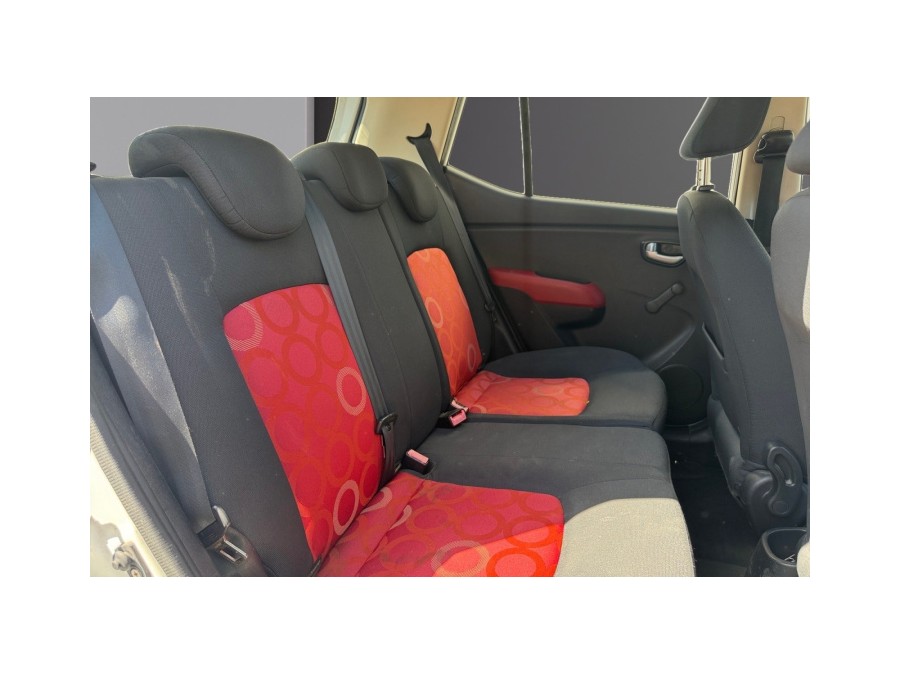 HYUNDAI d'occasion I10 1.2 PACK de 2008 La Ciotat (13)﻿