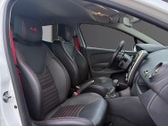 RENAULT d'occasion CLIO IV 1.6 TCE 220 RENAULT SPORT RS TROPHY EDC