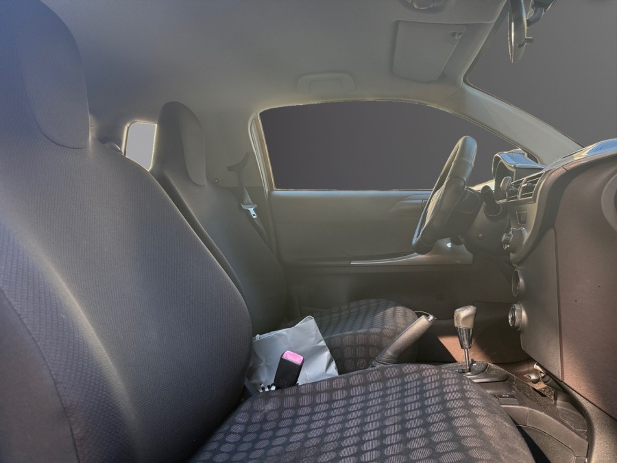 TOYOTA d'occasion IQ 68 VVT-i iQ MultiDrive de 2009 Cannes (06)﻿