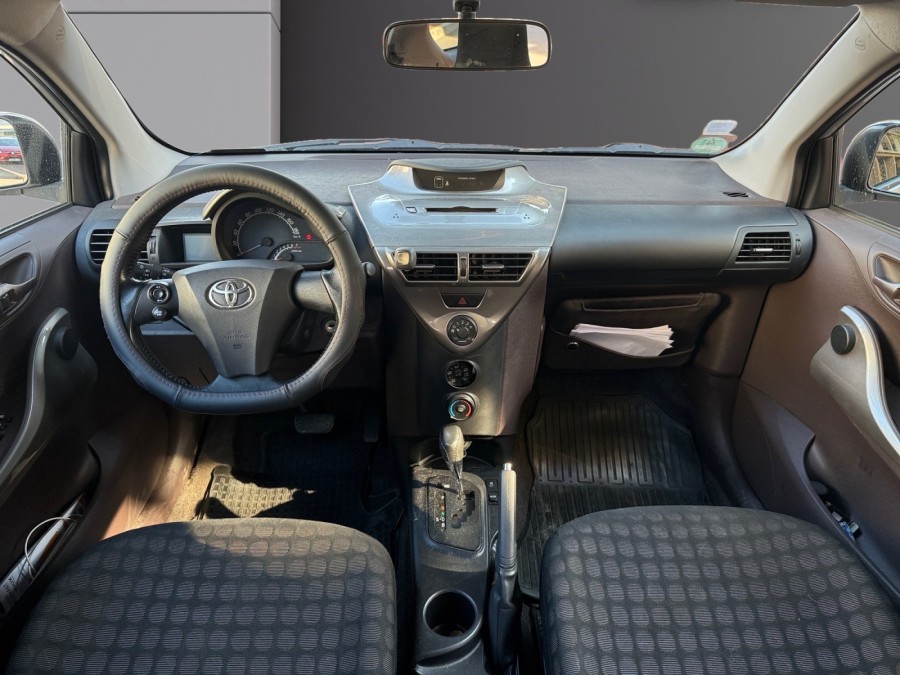 TOYOTA d'occasion IQ 68 VVT-i iQ MultiDrive de 2009 Cannes (06)﻿