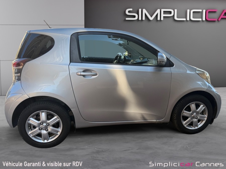 TOYOTA d'occasion IQ 68 VVT-i iQ MultiDrive de 2009 Cannes (06)﻿